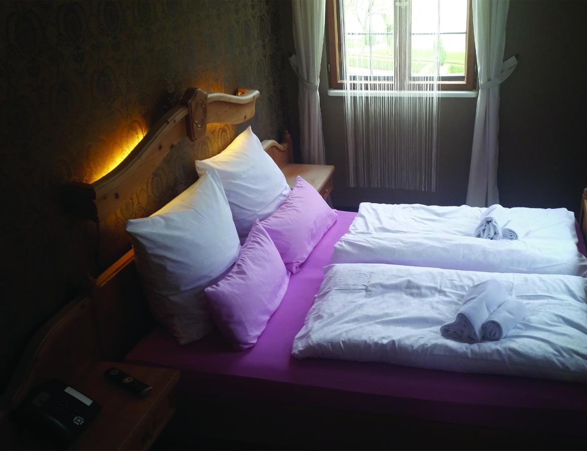 Schlosshotel Harburg Экстерьер фото