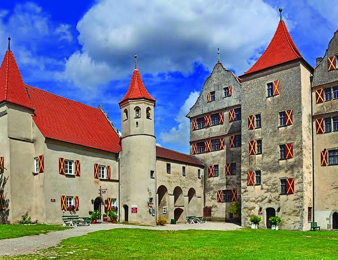 Schlosshotel Harburg Экстерьер фото