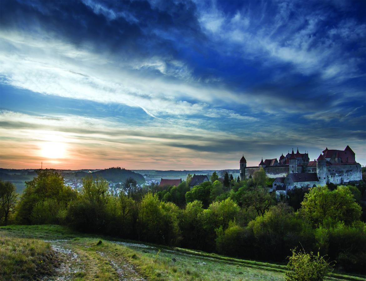 Schlosshotel Harburg Экстерьер фото